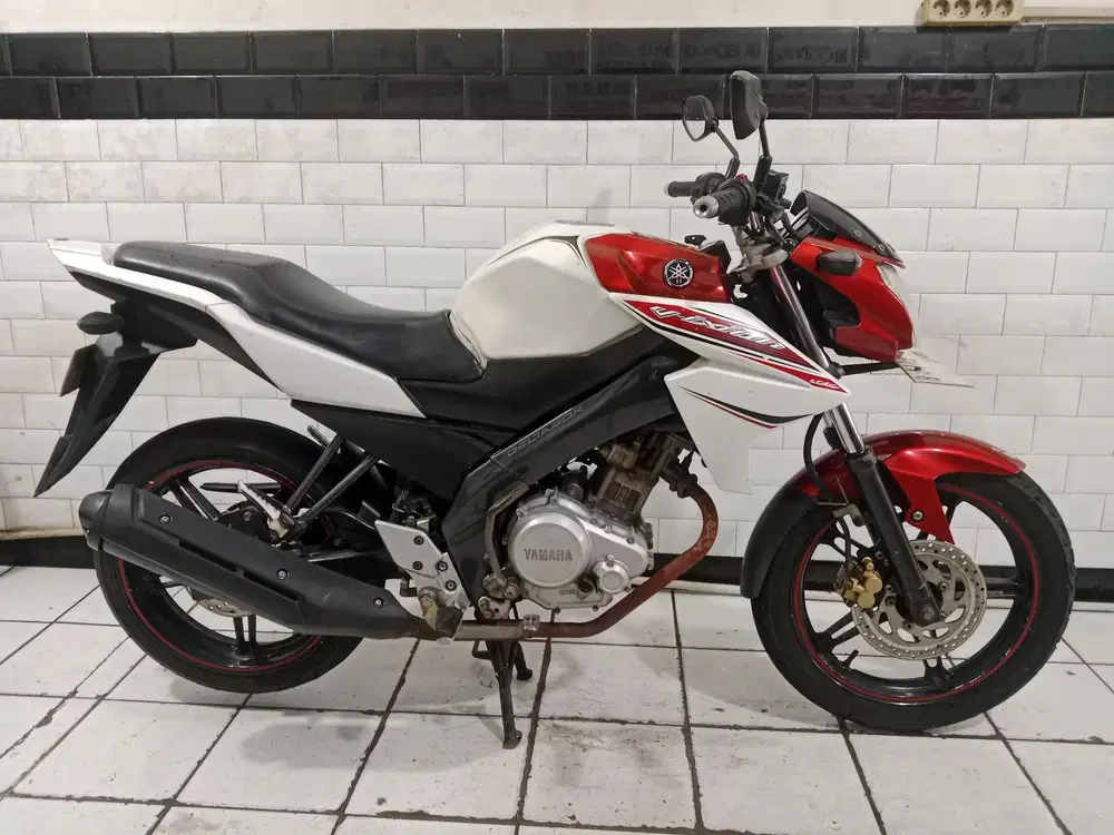 Yamaha Vixion ks tahun 2013 orisinil