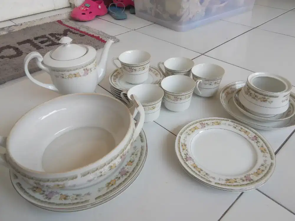 Teaset royal crown