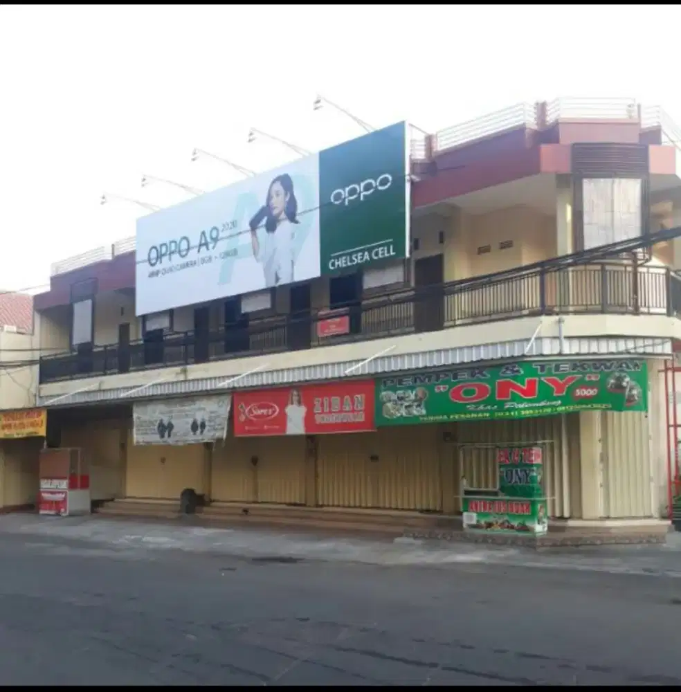 Kos Putra GKB seberang Gressmall