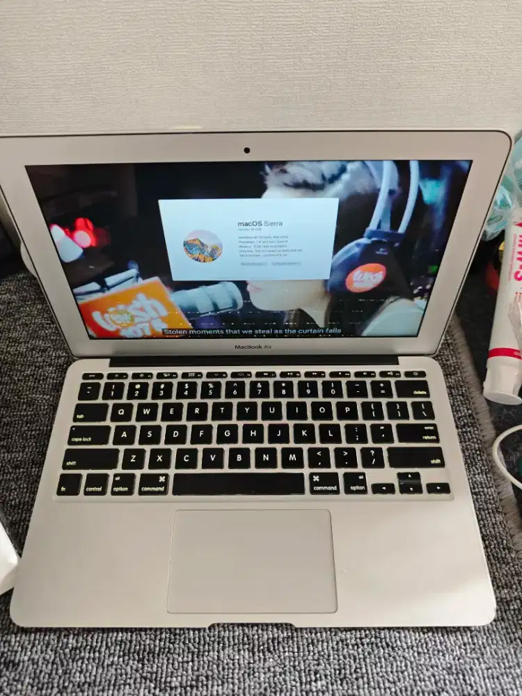 macbook air 2011 normal 64gb ssd