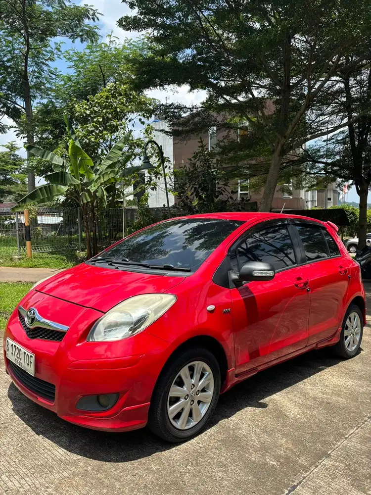 Toyota Yaris 2011 Bensin