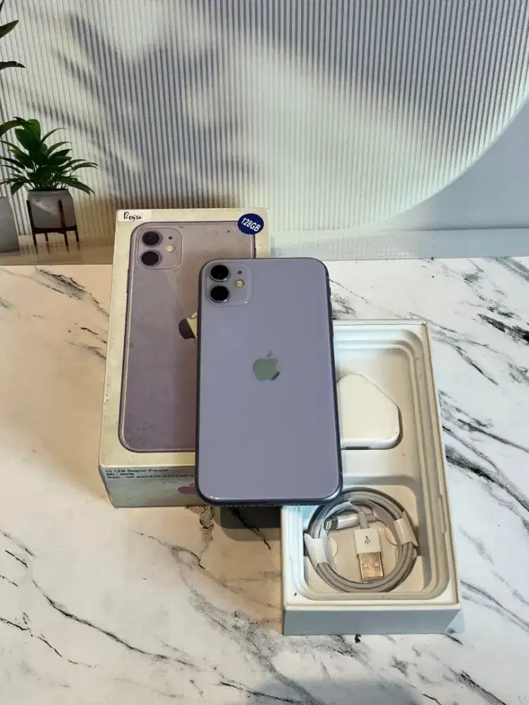 Iphone 11 purple