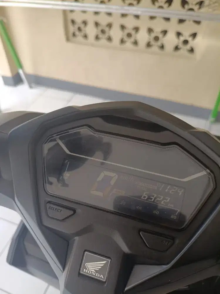 Vario 125 CBS ISS BLACK
