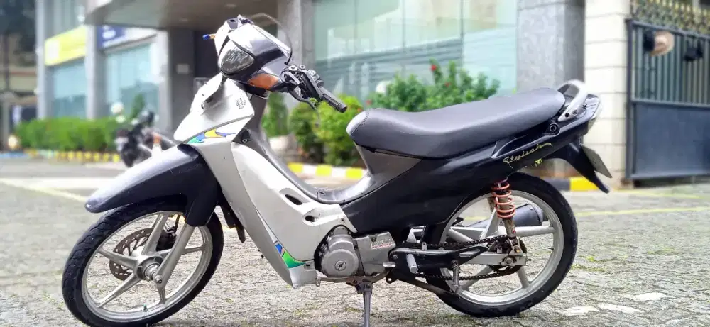 Suzuki-Shogun 110R