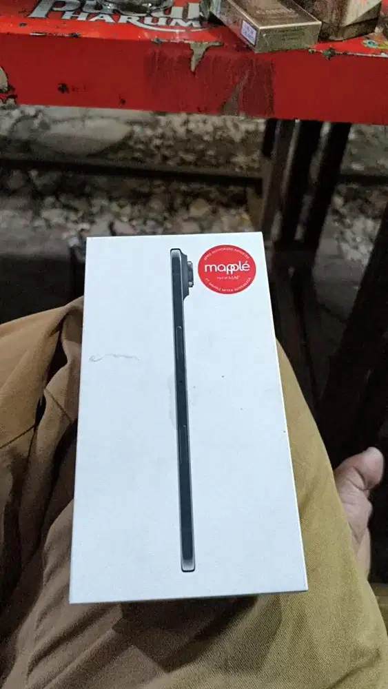 lphone 17 air 256gb black