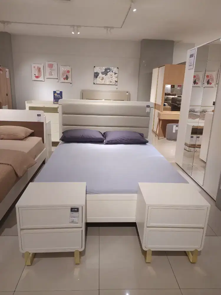 Kasur tidur (Catherine queen bed) informa