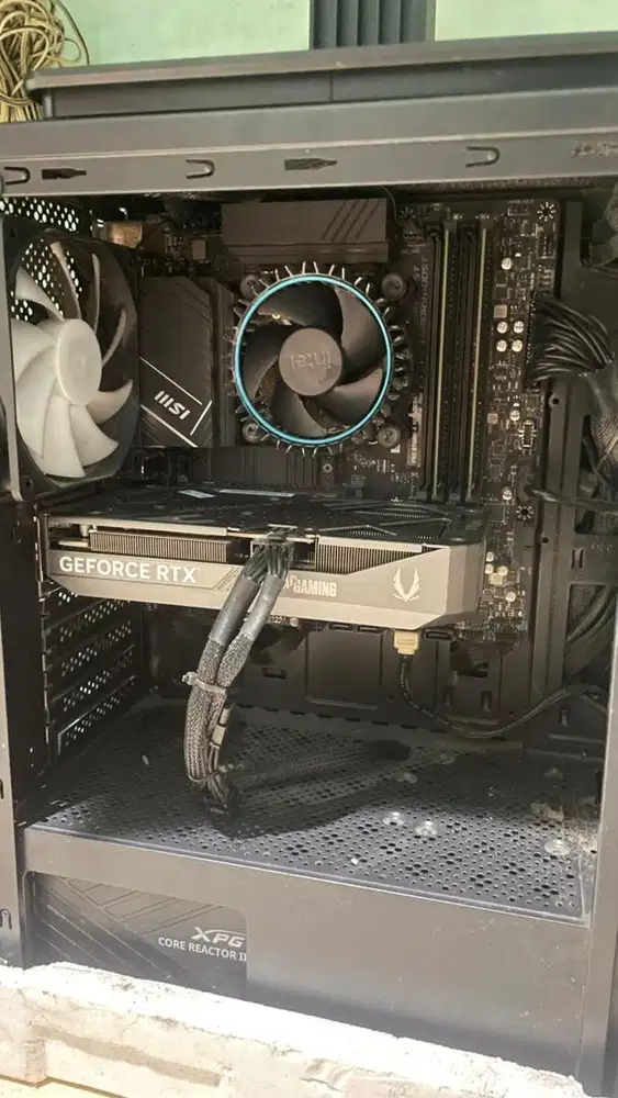 PC I5 gen13 RTX 5060TI