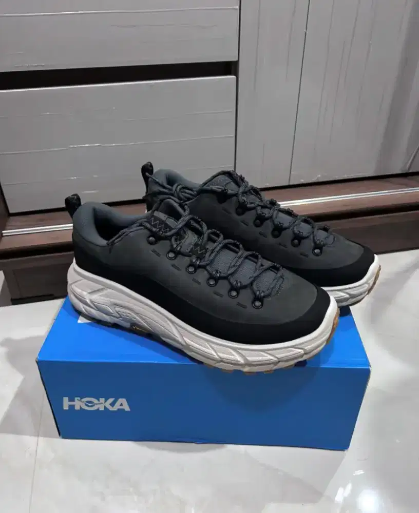 HOKA TOR SUMMIT 1 FOR SALE!!!