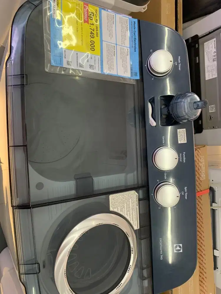 MESIN CUCI 2 TABUNG ELECTROLUX