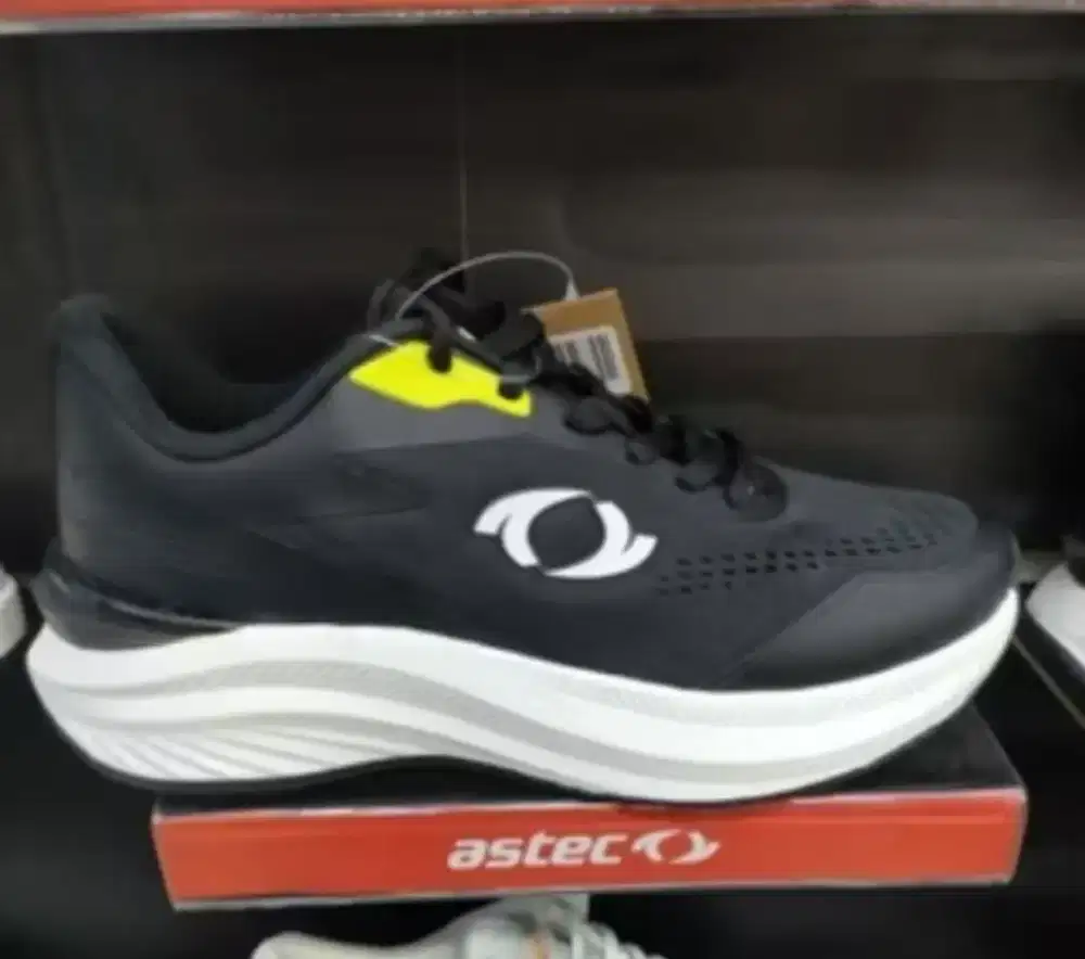 Sepatu Astec run  sizs 44 original