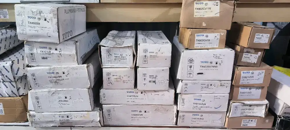 kran , shower , sink dll borongan 400 pcs lebih