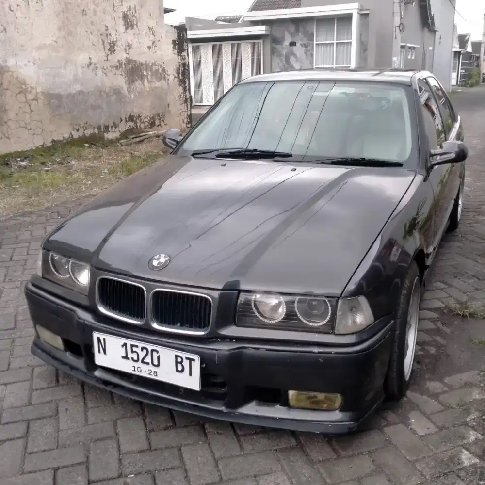 Dijual BMW E36 manual