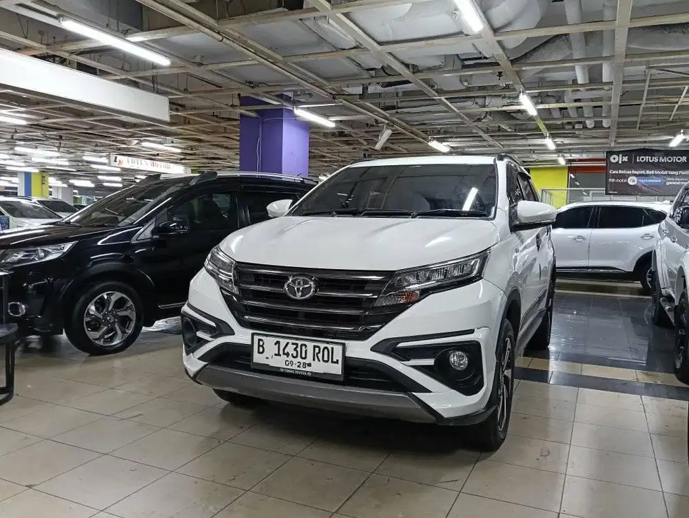 Toyota Rush 1.5 GR Automatic 2023