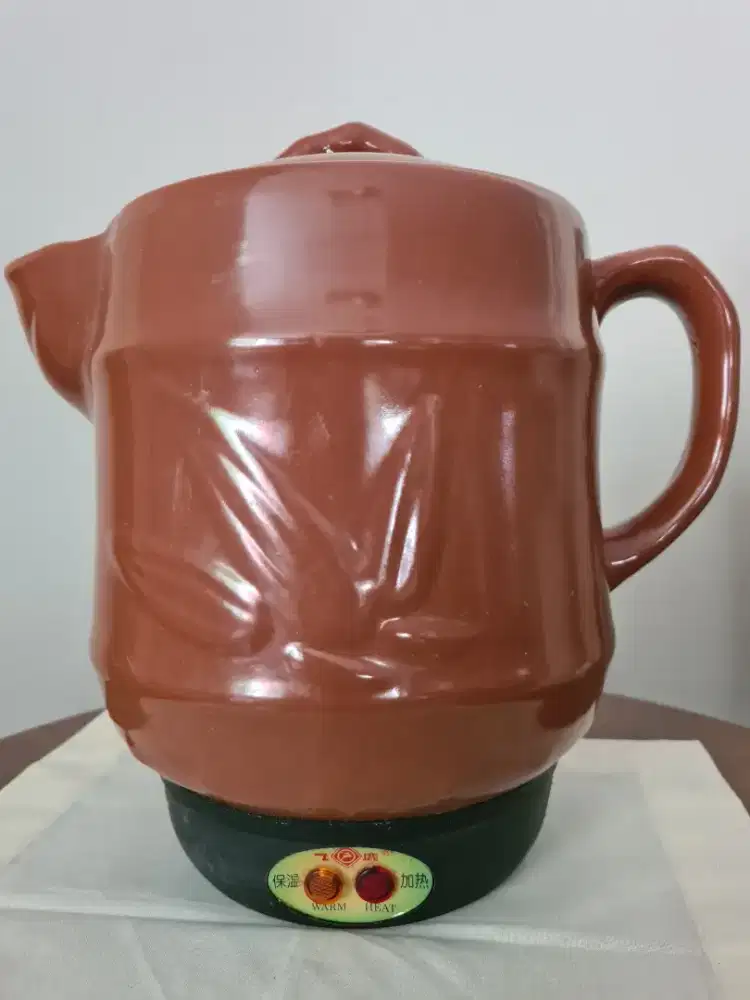 Poci tanah liat