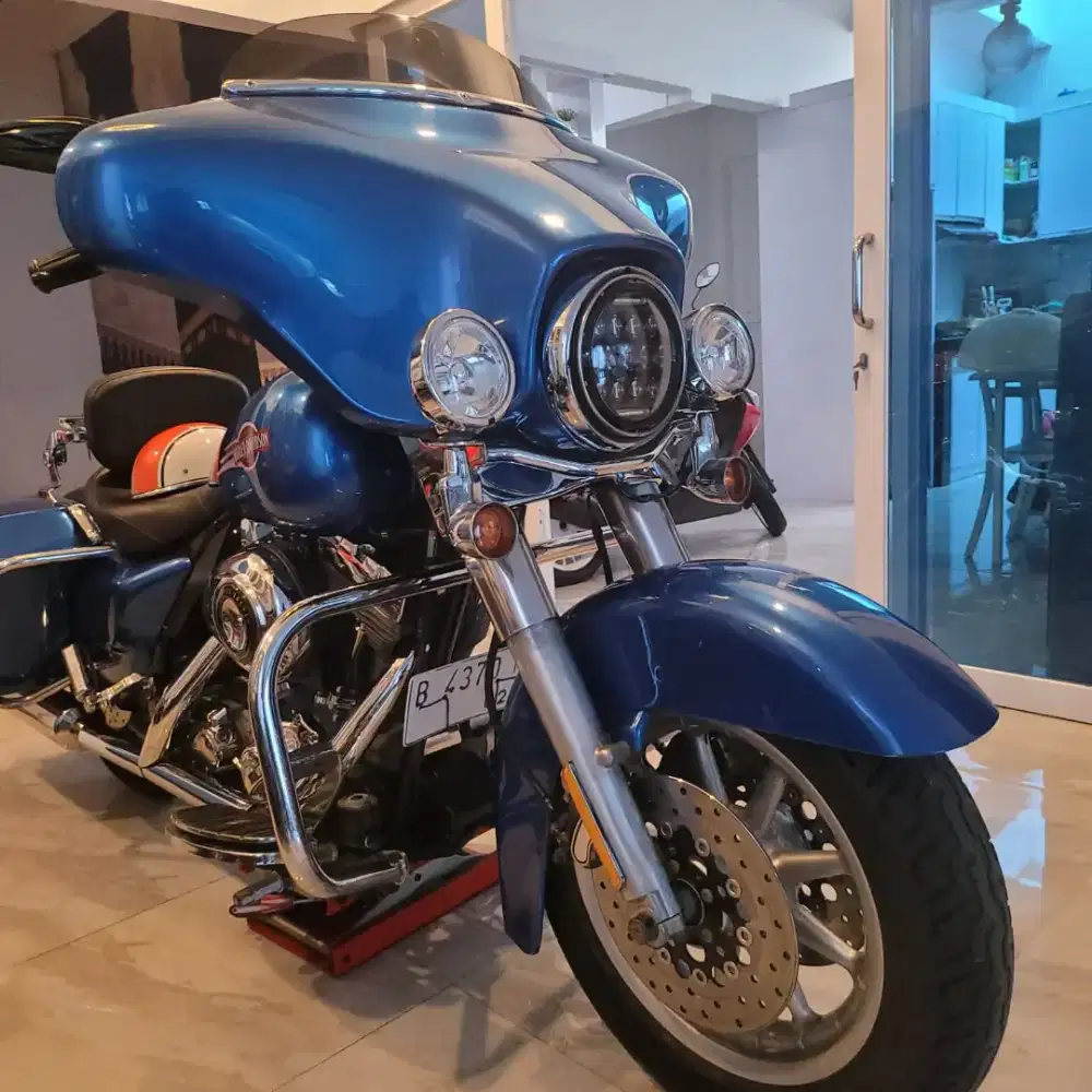 Harley electra 2006 karburator pajak hidup.mulus.Bisa tt mobil sport