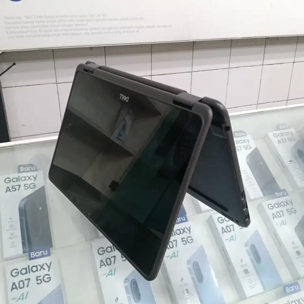 Promo kredit laptop cuma KTP saja.