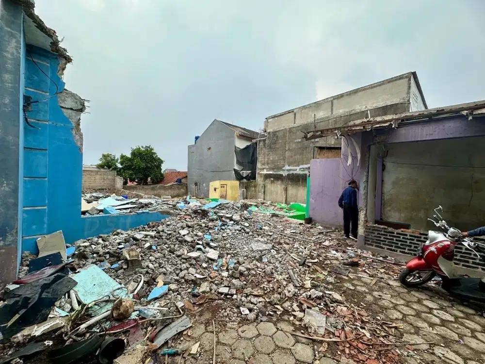 Dijual Tanah luas di Pinggir Jalan Raya Utama Lokasi Strategis