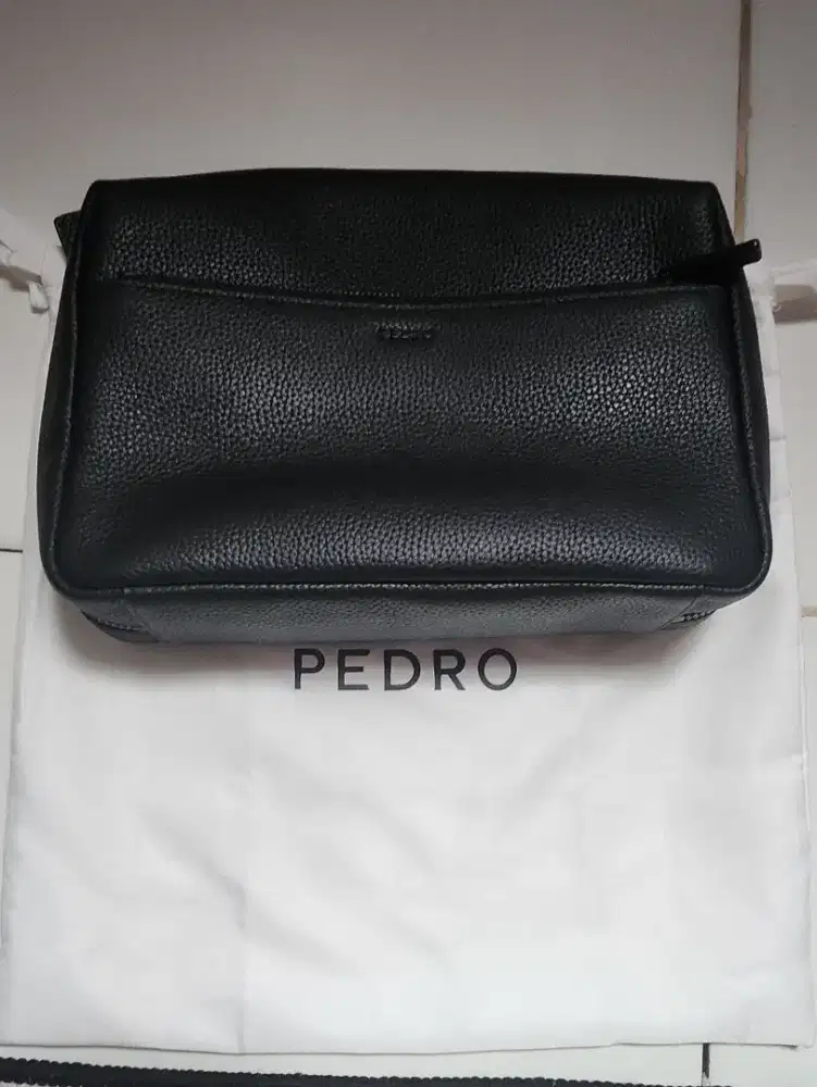 Tas/pouch pria original merk Pedro