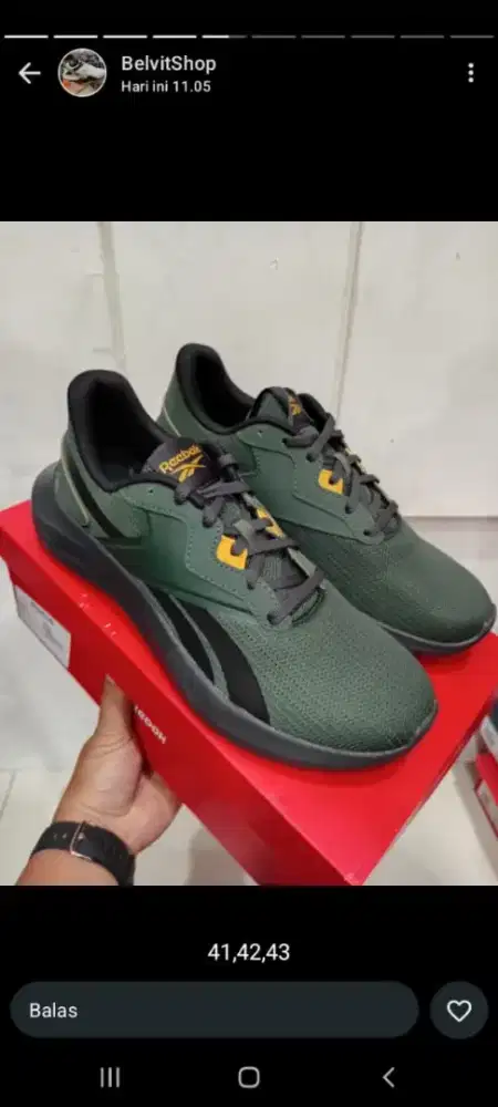 Sepatu running Reebok size 4142 original