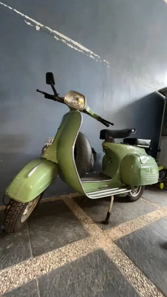 Vespa super 150cc 1978 mulus lengkap murah