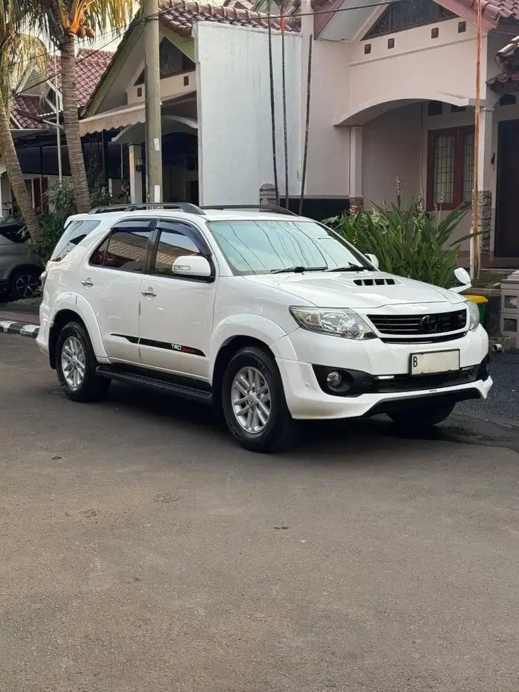 FORTUNER 2.5 TRD VNT AT 2013