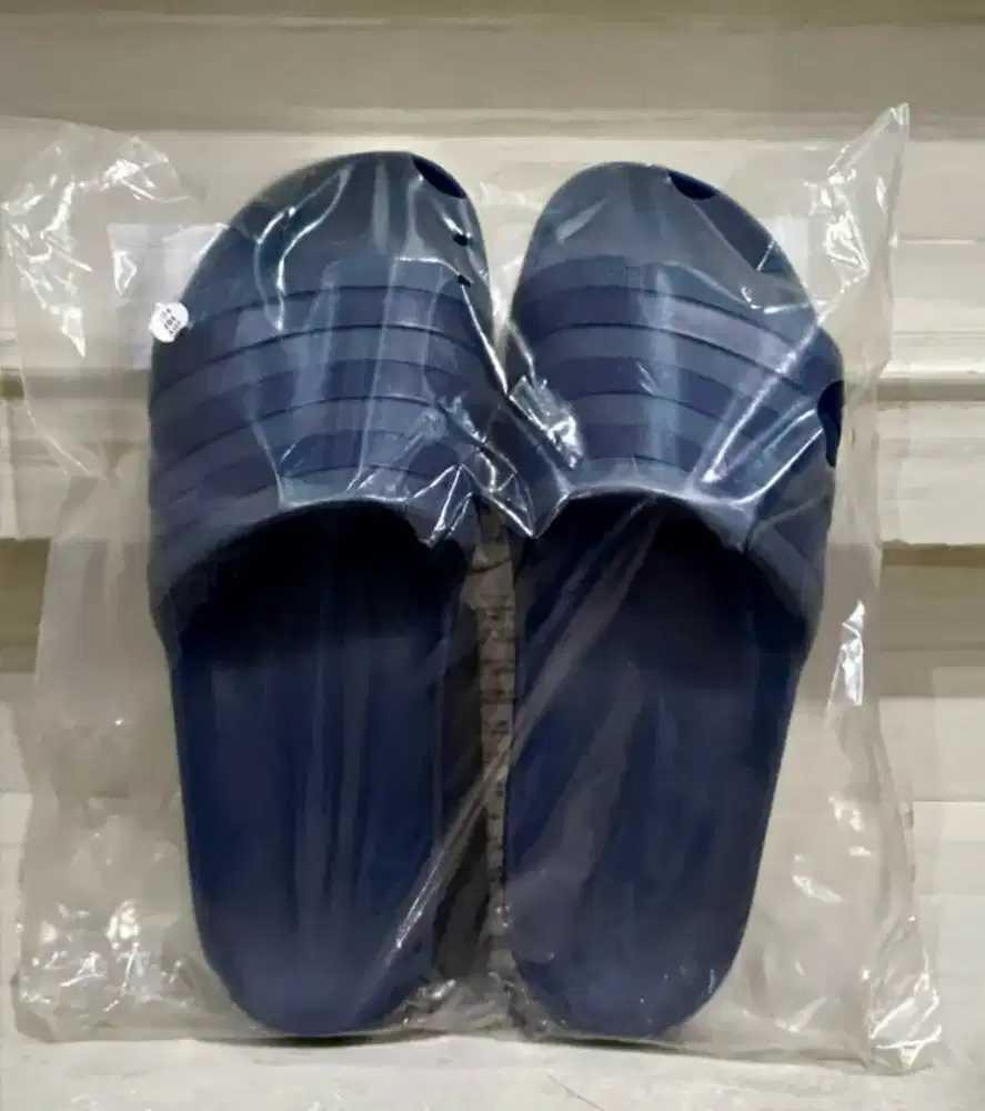 ADIDAS SWIMMING & LIFESTYLE ADILETTE AQUA SLIDES UNISEX FOR SALE!!!