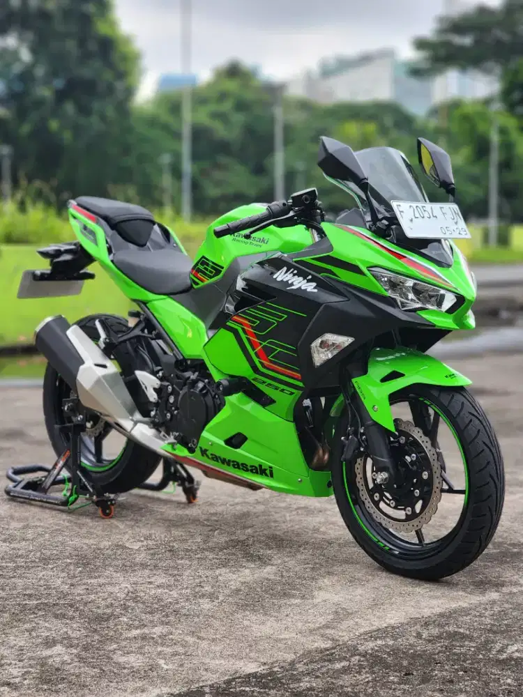 Kawasaki New Ninja 250 FI ABS KEEYLES Plat F