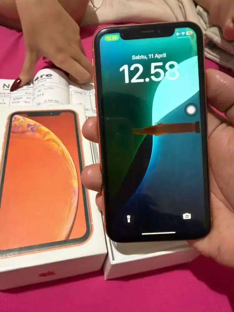 iPhone XR coral