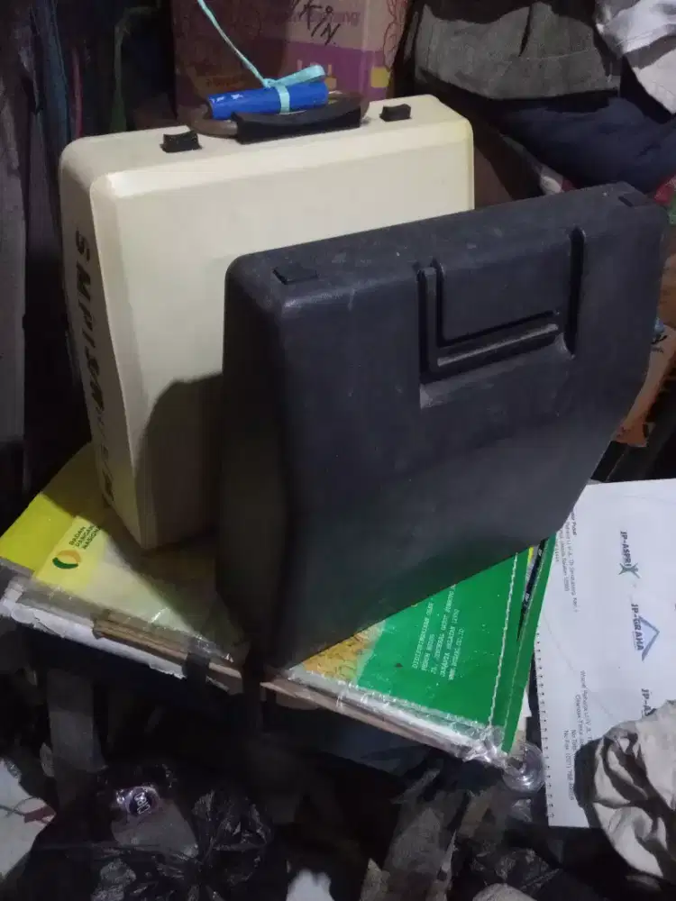 Mesin ketik Jadul