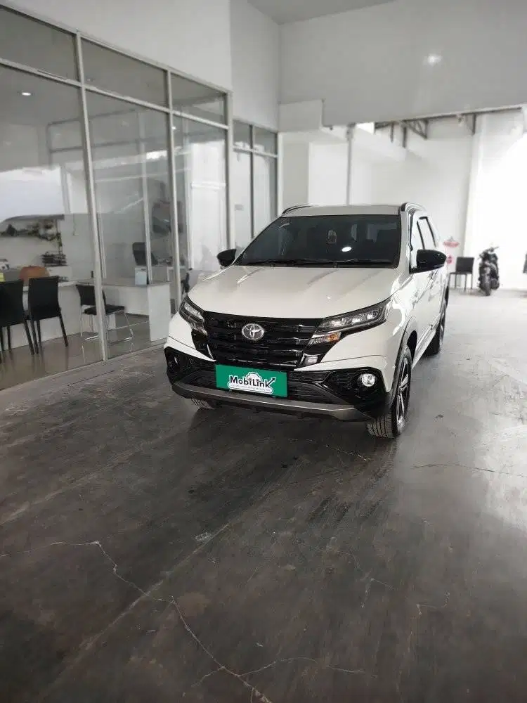 Toyota Rush GR AT [Pajak Super Panjang]