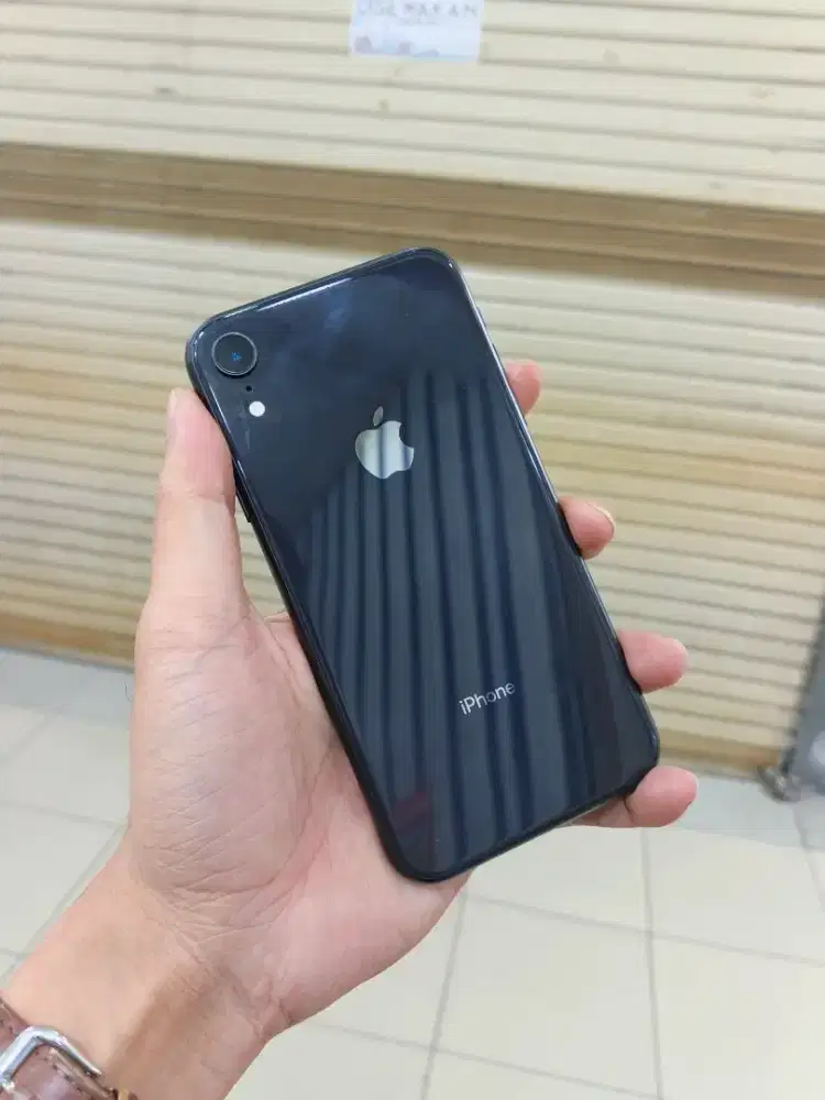 iPhone XR 128 GB permanen