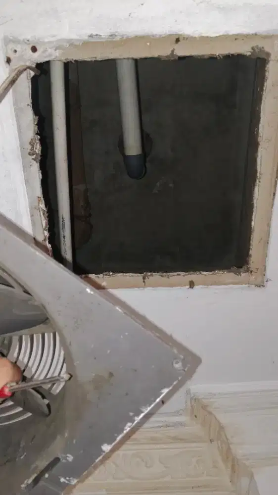 Perbaikan dan renovasi rumah