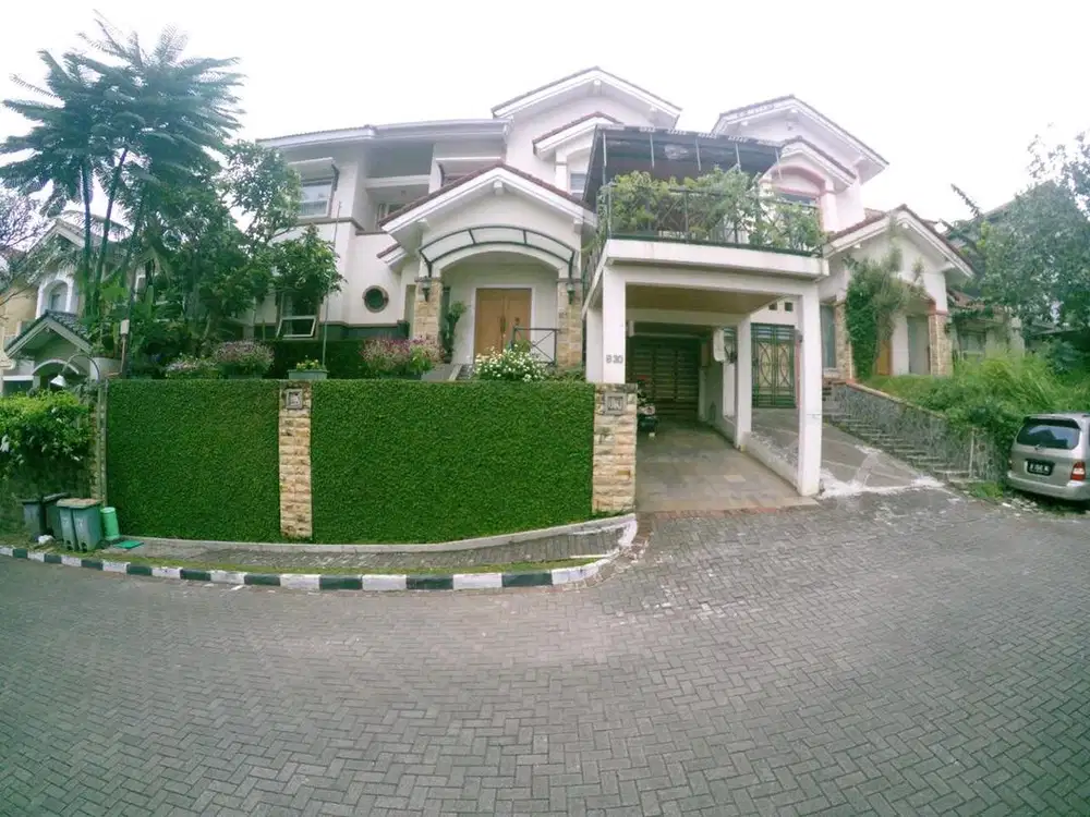 Rumah asri dago  Bandung utara, NEGO