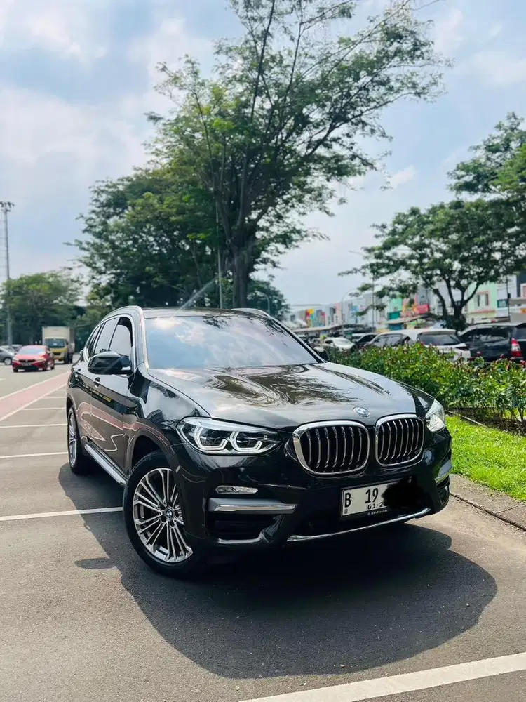 MURAH BMW X3 X DRIVE 2019 PANORAMIC SUNROOF TGN PERTAMA DARI BARU LOW