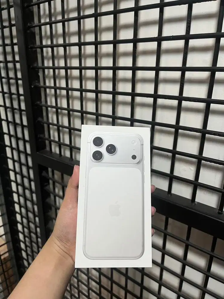 iPhone 17 Pro Max 256 iBox