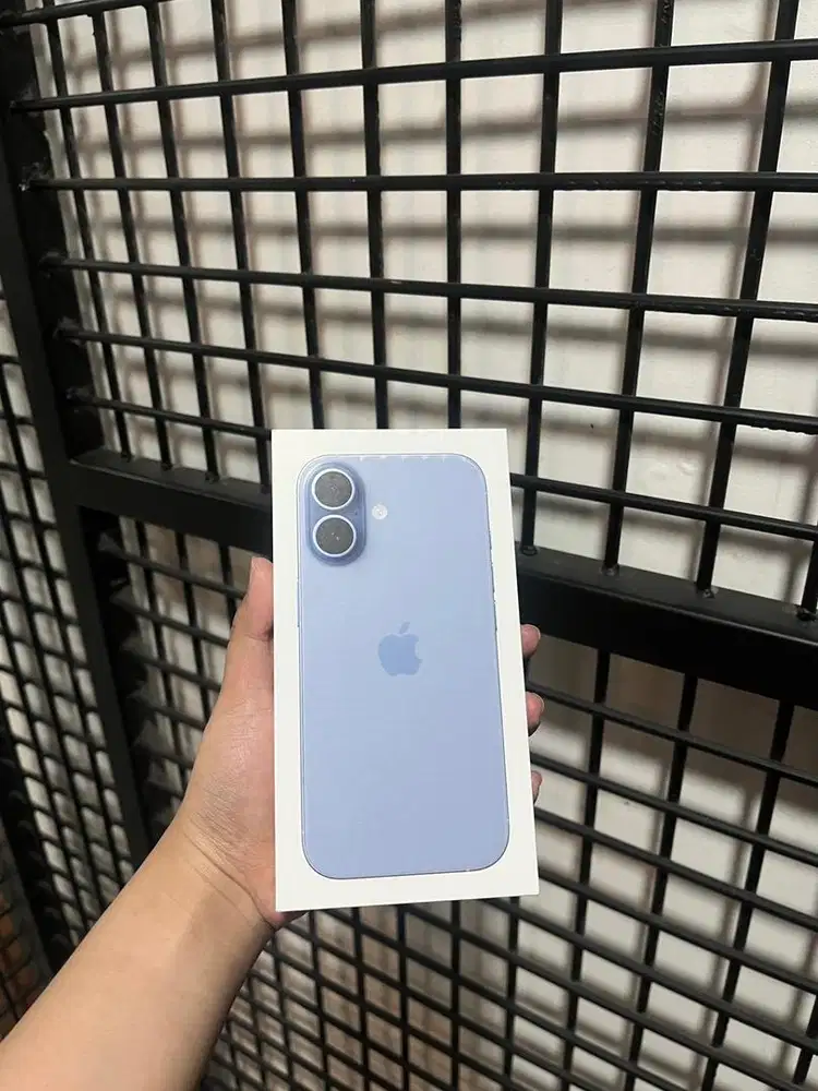 iPhone 17 256 iBox