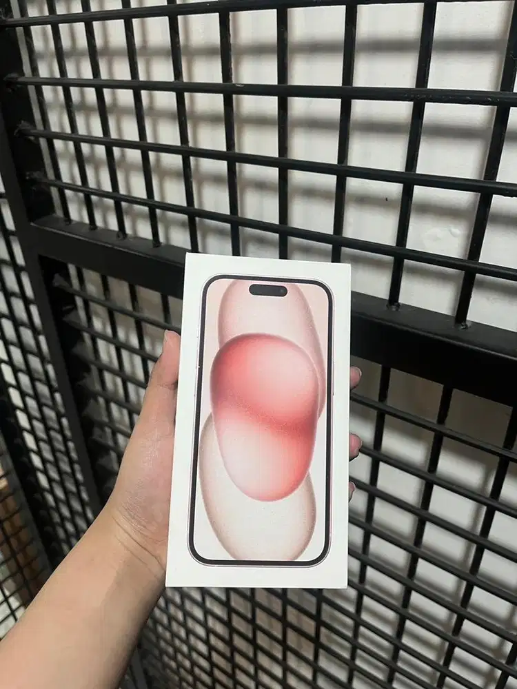 iPhone 15 128 iBox Free Adapter Ori
