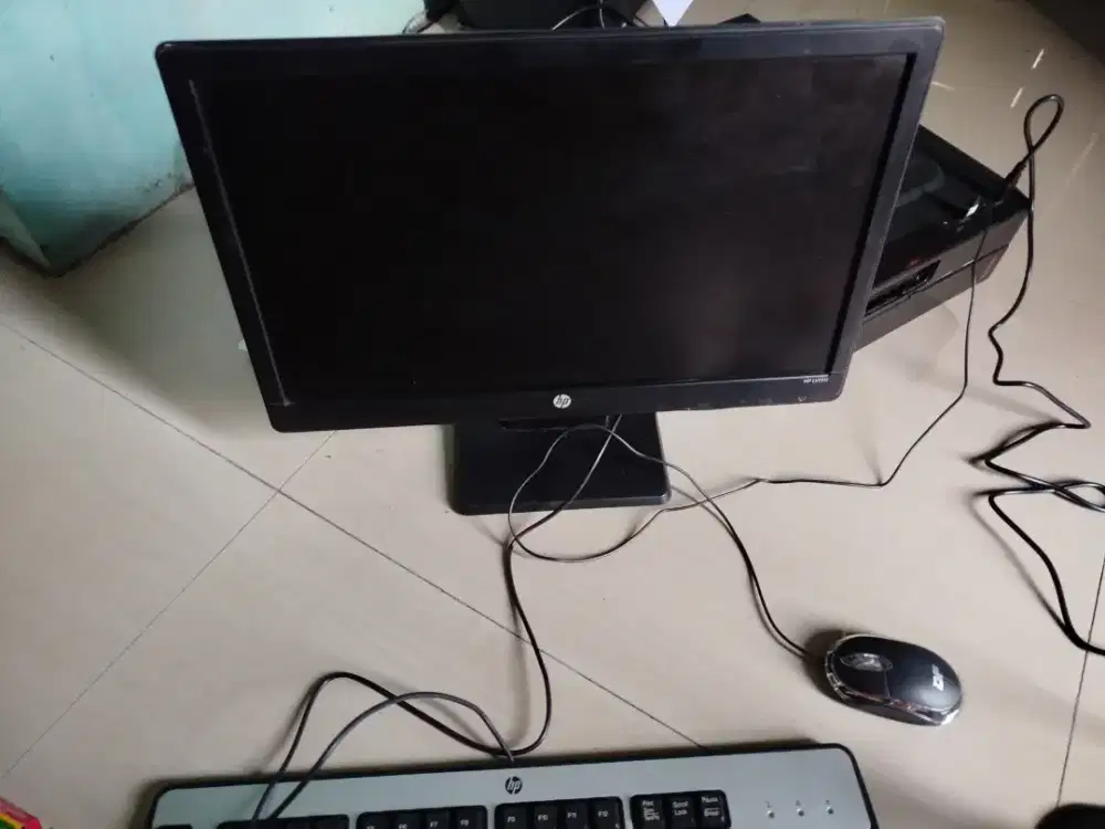 Komputer 1 sett