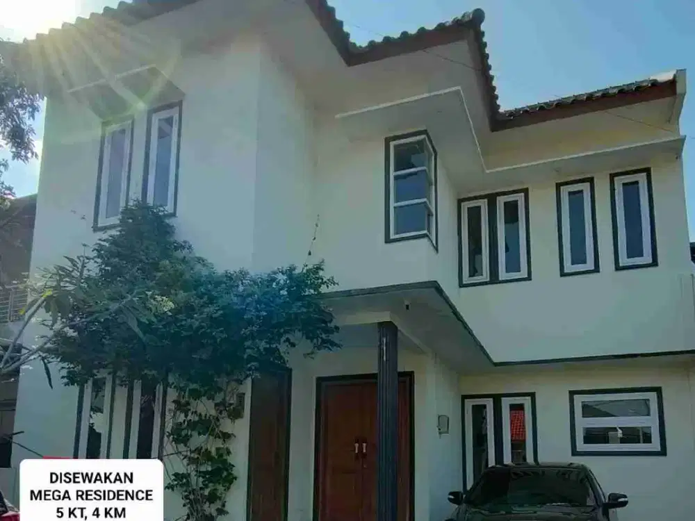 DISEWAKAN RUMAH 2 LANTAI MEGA RESIDENCE BANYUMANIK SEMARANG