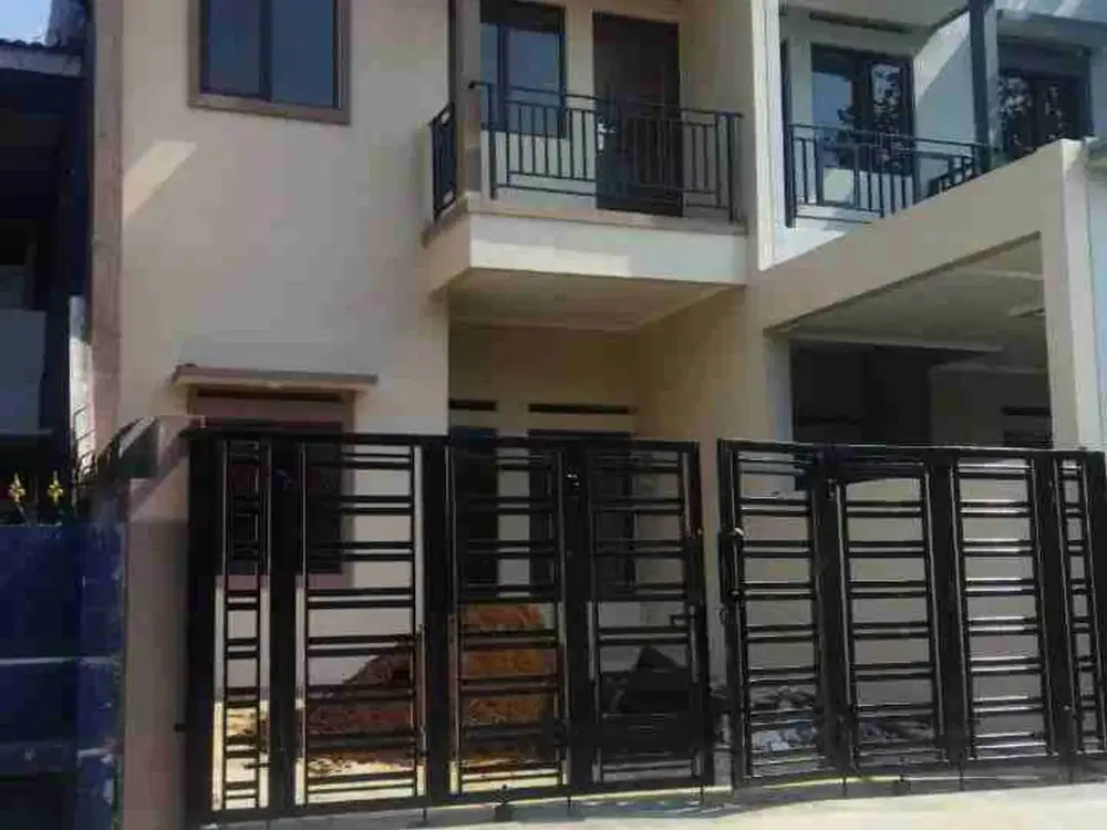 RUMAH BAGUS SIAP HUNI LOKASI STRATEGIS KEMBAR BKR REGOL BANDUNG
