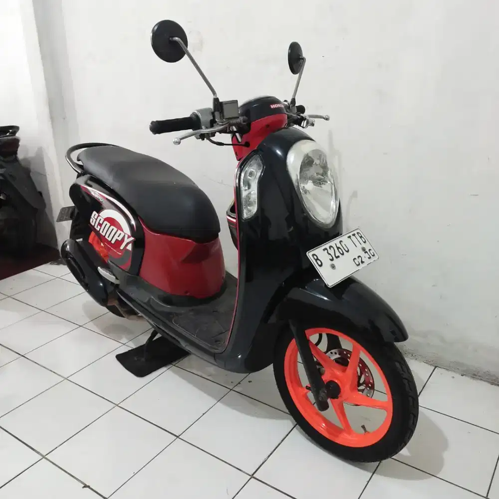 Honda Scoopy Fi 2013 Lengkap Bagus Mesin Aluss