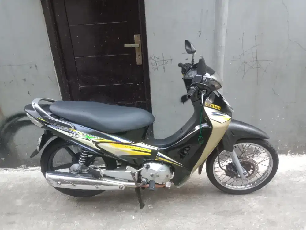 Honda KHARISMA TAHUN 2003
