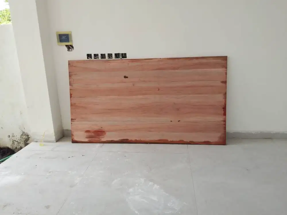 Melayani service finishing interior rumah , kusen , Pintu , meja, dll