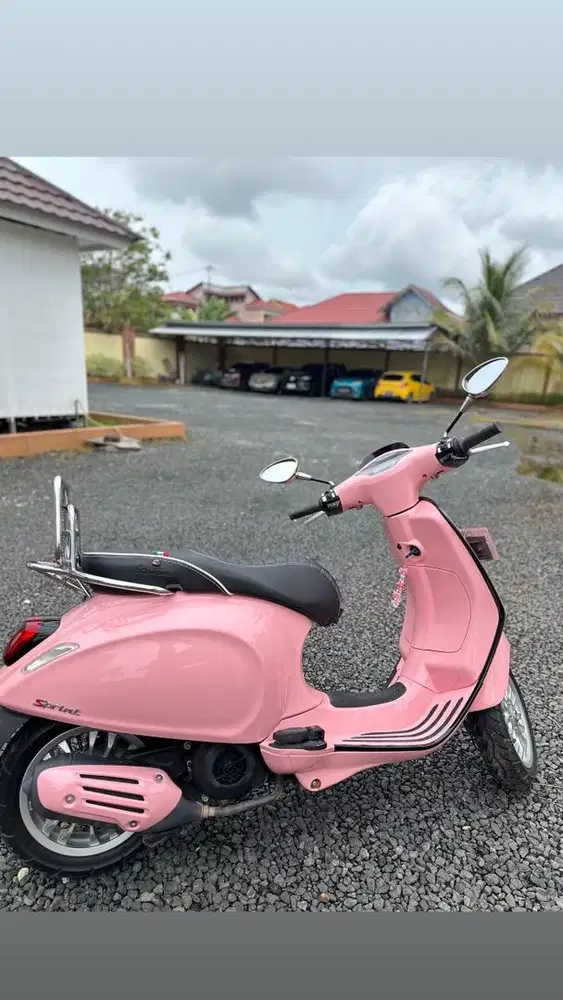 VESPA IGET SPRINT ORANGE 150cc