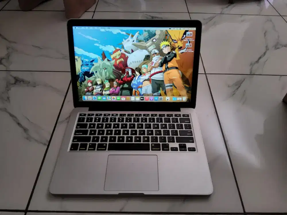 macbook pro 2015 core i5 8GB 128GB Secepatnyaa