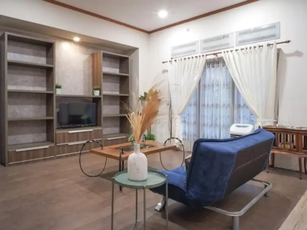 Dijual rumah mewah di margorejo indah (MH)