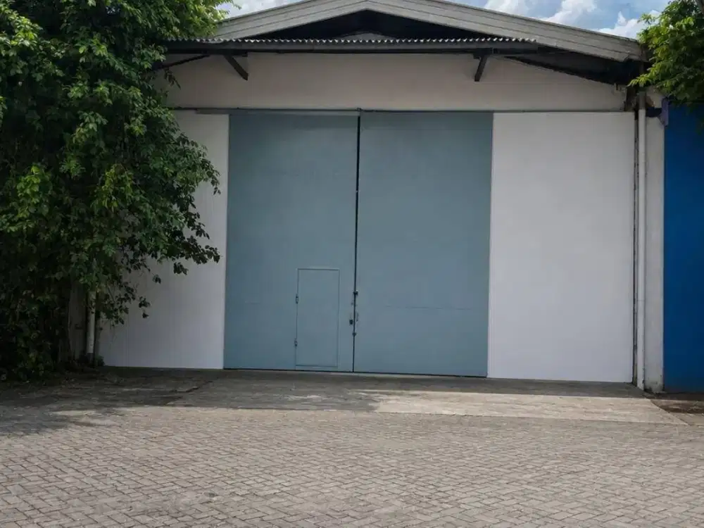 Gudang Margomulyo Permai Siap Pakai, Listrik token 2200 VA