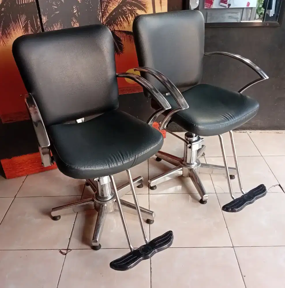 2 kursi salon/barbershop hidrolik