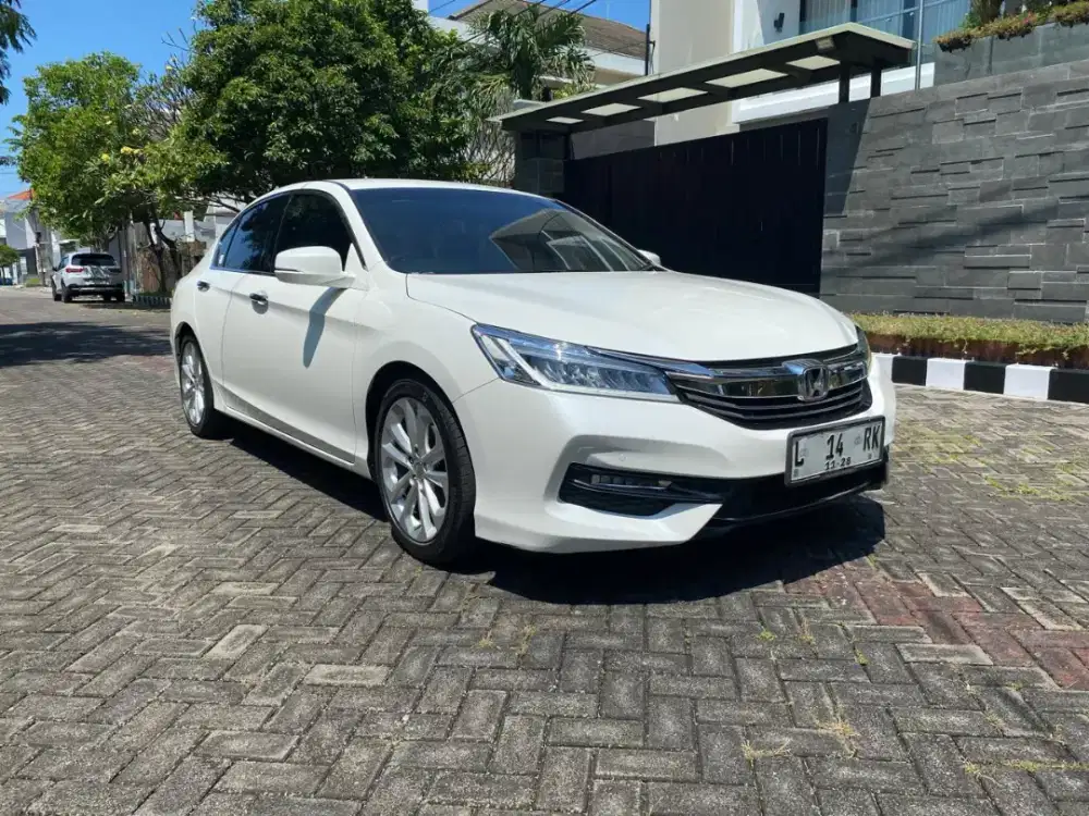 Honda Accord VTiL 2.4 Matic th 2017