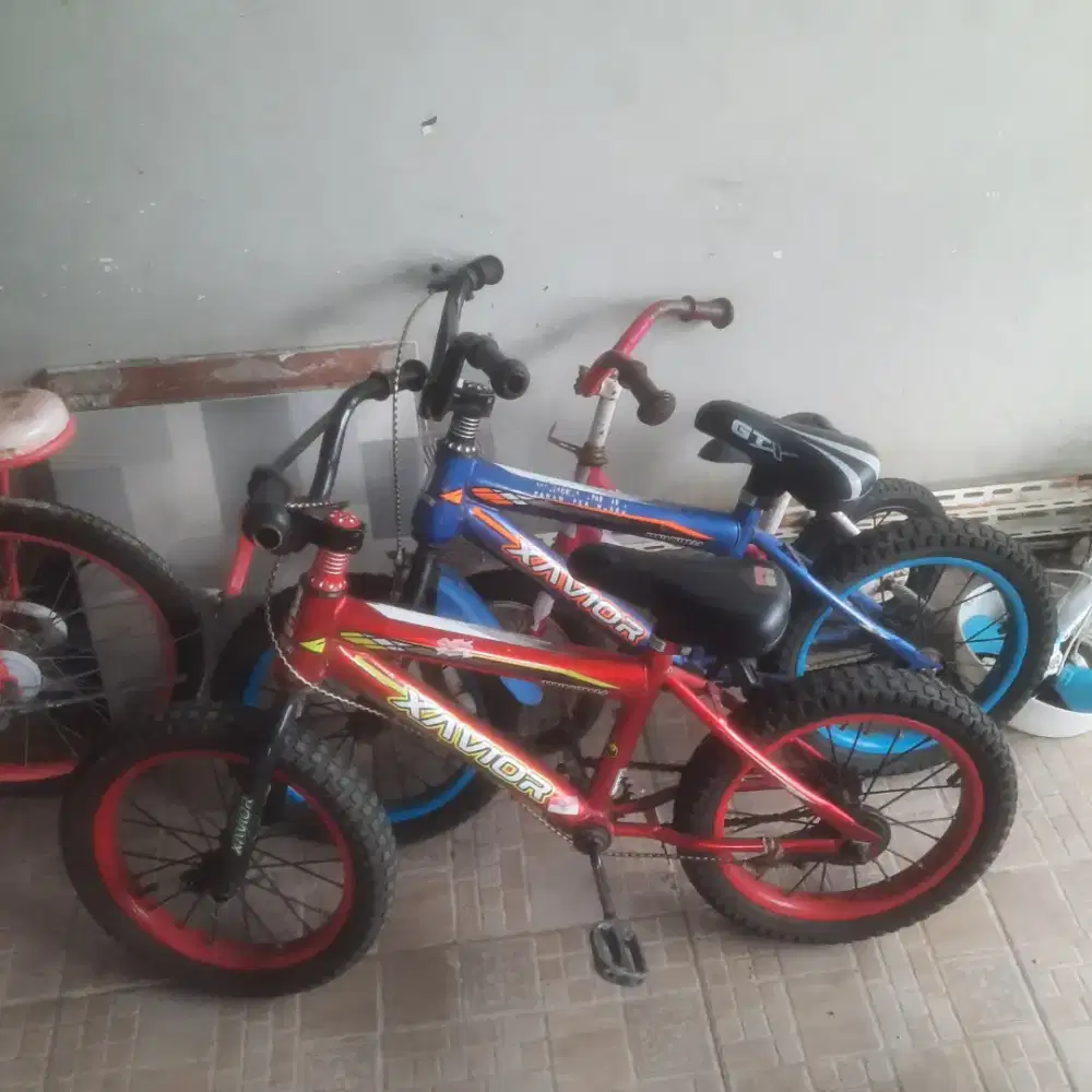 Sepeda anak merk xavior uk 16